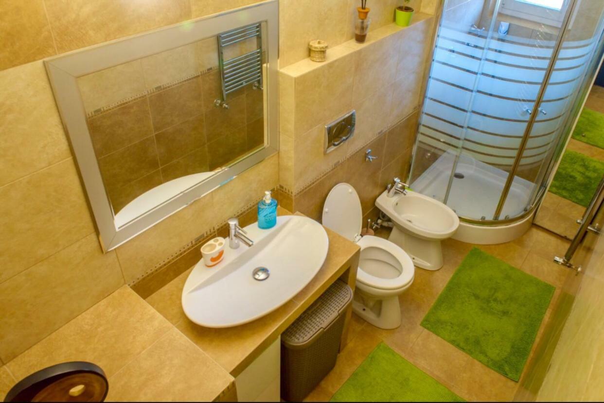Zuzu'S Home Rîşnov Extérieur photo